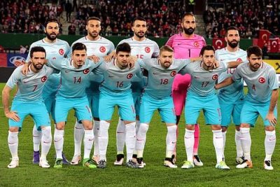 Đội tuyển bóng đá quốc gia Thổ Nhĩ kỳ – Những “ngôi sao” lấp lánh trên “bầu trời ” khắc nghiệt của bóng đá